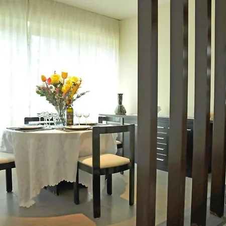 Ideal 5 Bedroom With Pool Βίλα *